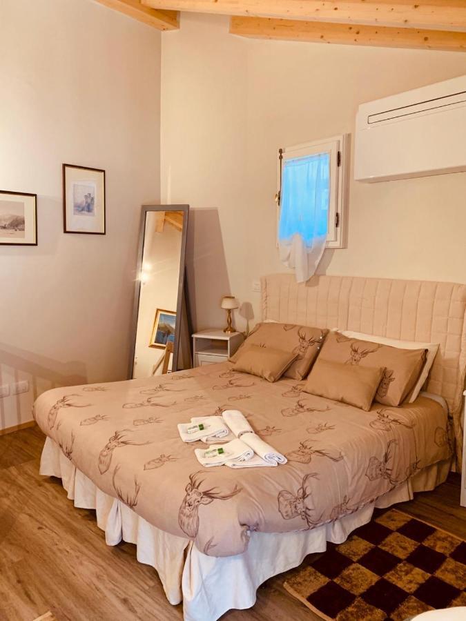 Il Borghetto Di Torno Appartement Buitenkant foto