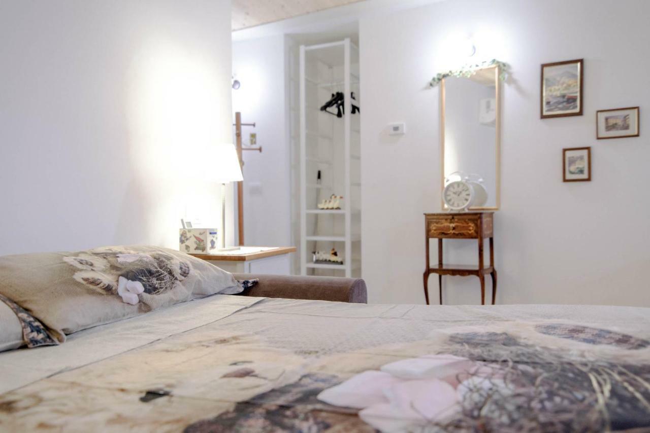 Il Borghetto Di Torno Appartement Buitenkant foto