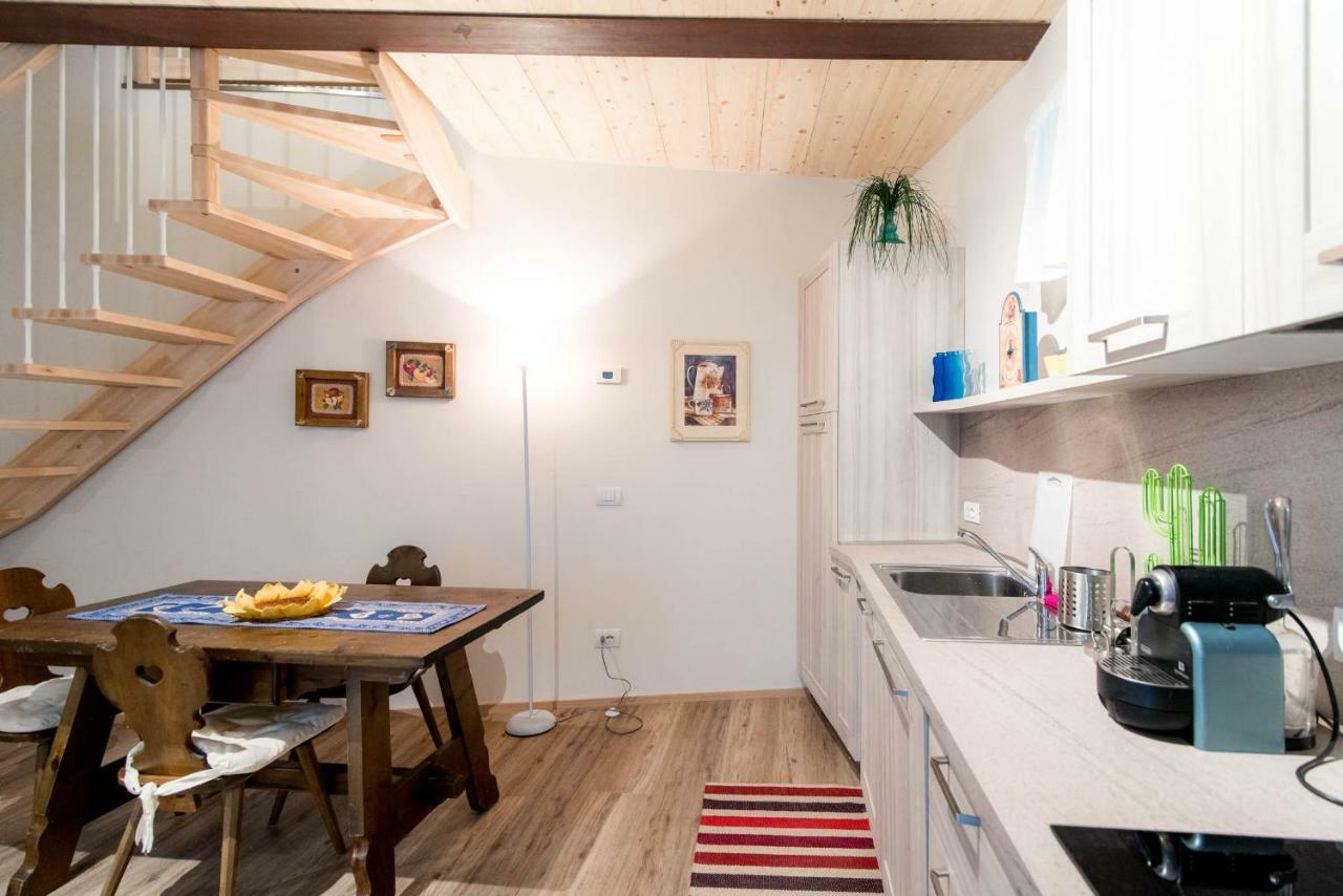 Il Borghetto Di Torno Appartement Buitenkant foto